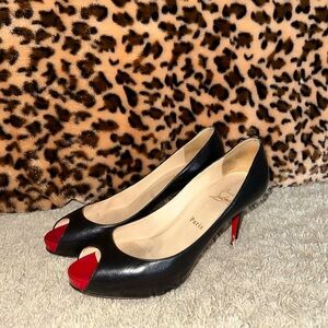 Christian Louboutin Very Prive Heels